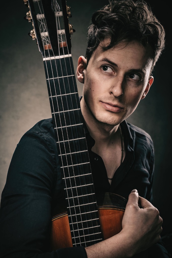 Lucas Campara Diniz — with Guitar